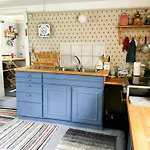Holiday home Historic Northern Norway House In Steigen *