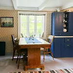 Historic Northern Norway House In Steigen * Leines