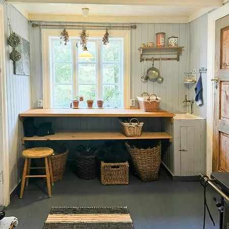 Historic Northern Norway House In Steigen Feriehus Leines